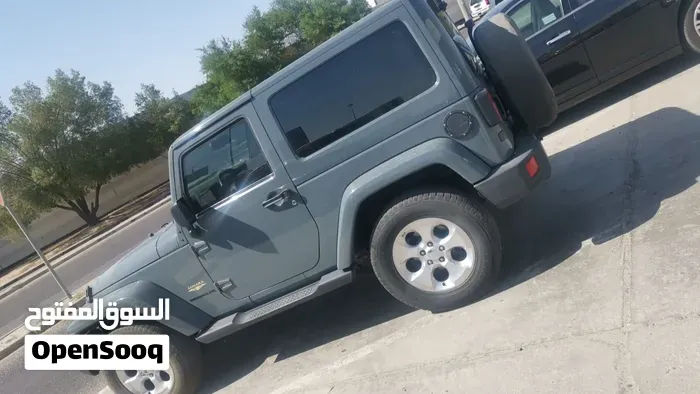 Jeep Wrangler 2014 photo 2