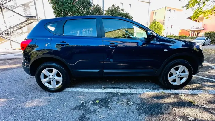 Nissan Qashqai 2008 photo 3