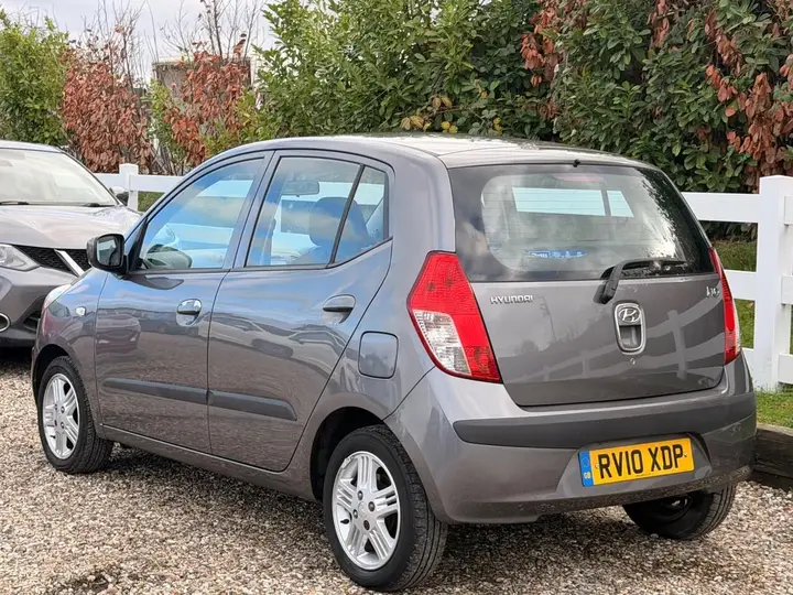 Hyundai I10 2010 photo 3