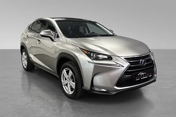 Lexus Nx300H 2015 photo 4