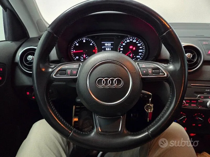 Audi A1 2015 photo 5
