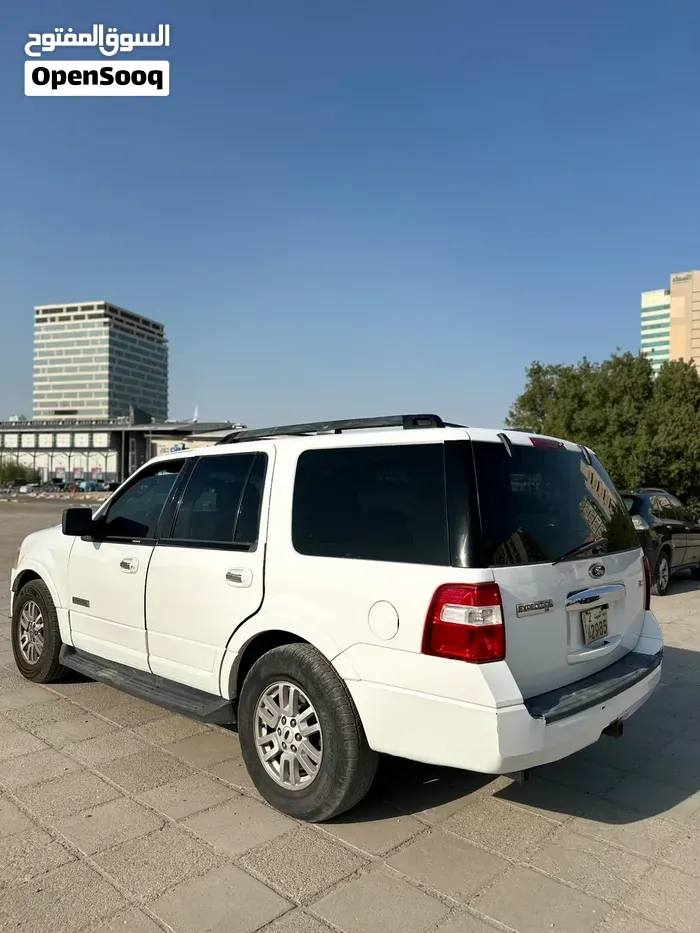Ford Expedition 2009 photo 3