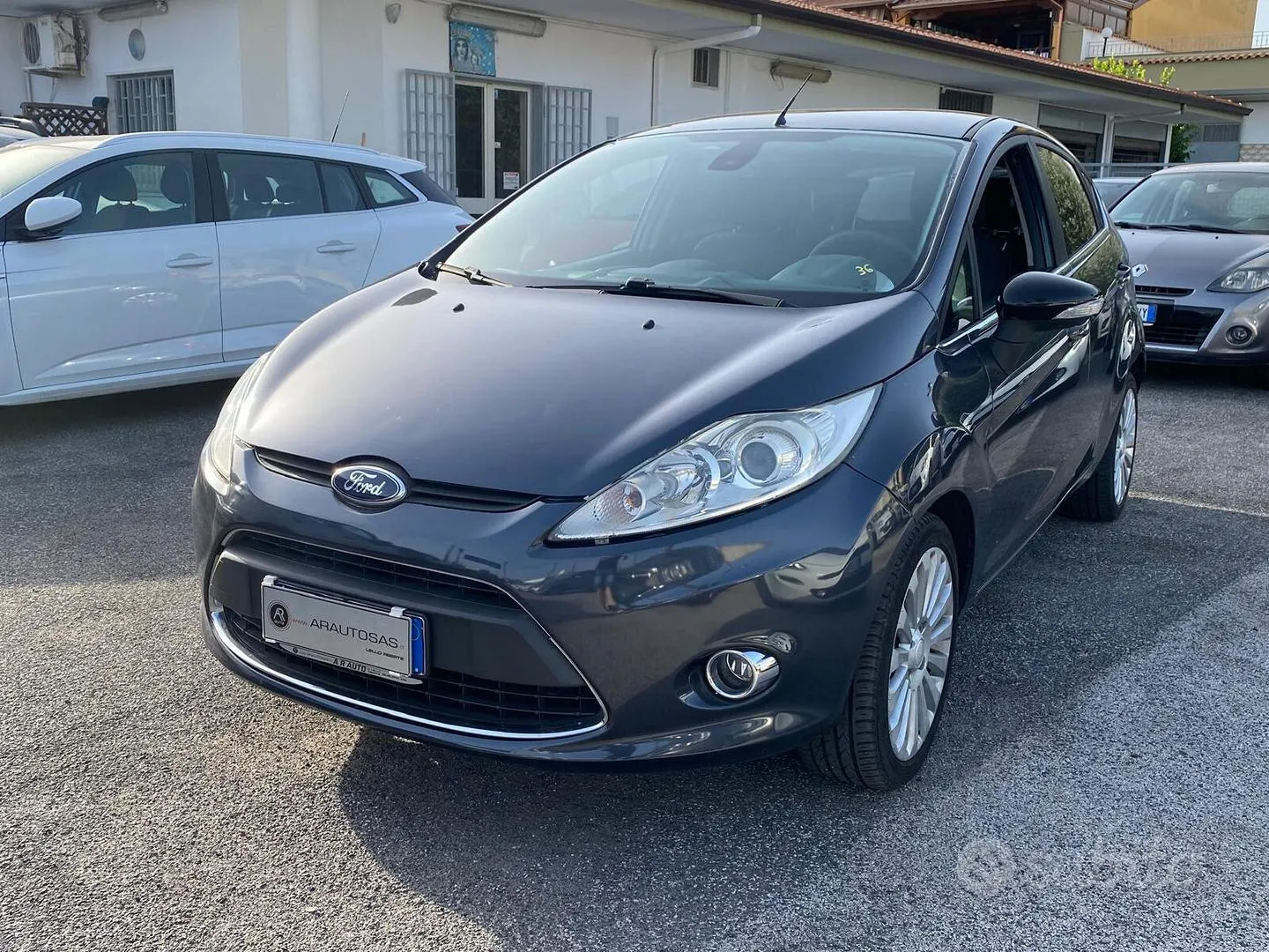 Ford Fiesta 2009 photo 2