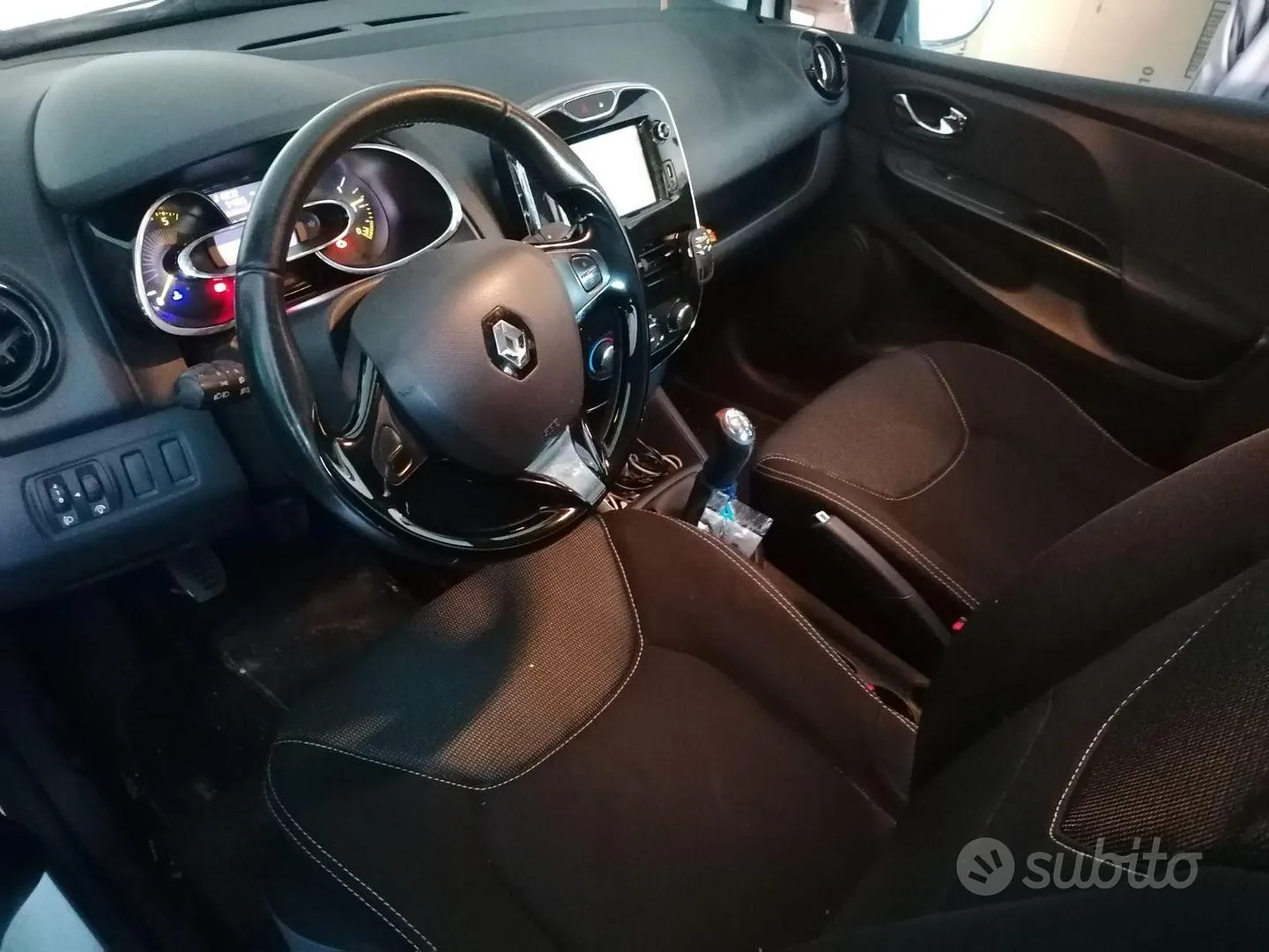 Renault Clio 2014 photo 5