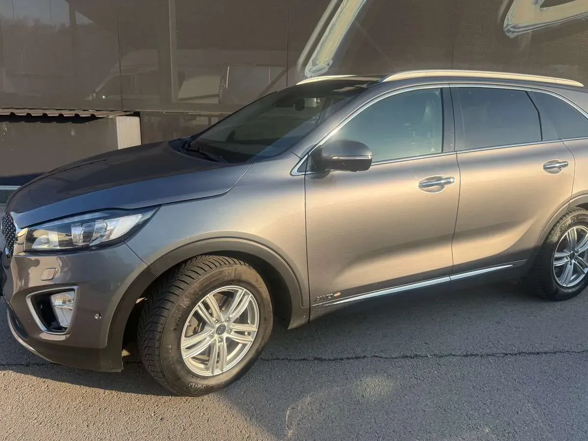 Kia Sorento 2015 photo 3