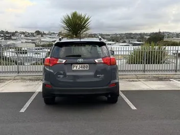 Toyota Rav4 2013 photo 4