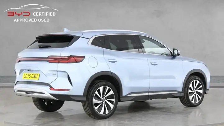 BYD Seal U 2025 photo 2