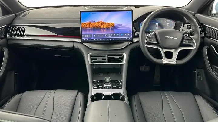 BYD Seal U 2025 photo 5