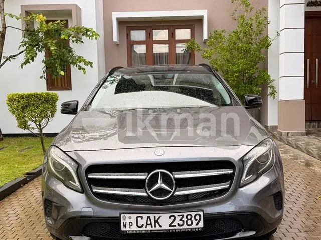 Mercedes-Benz Gla 180