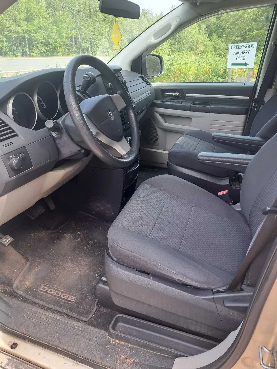 Dodge Grand Caravan 2010 photo 5