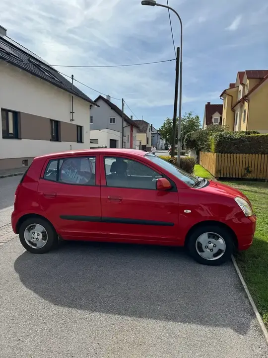 Kia Picanto 2006 photo 2