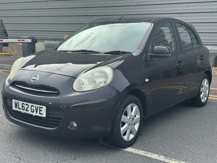 Nissan Micra 2013 photo 4