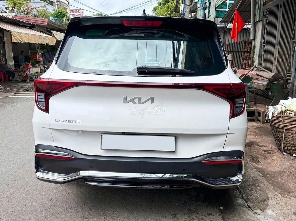 Kia Carens 2024 photo 3