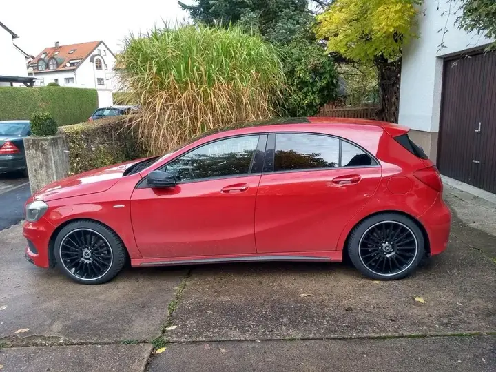 Mercedes-Benz A 250