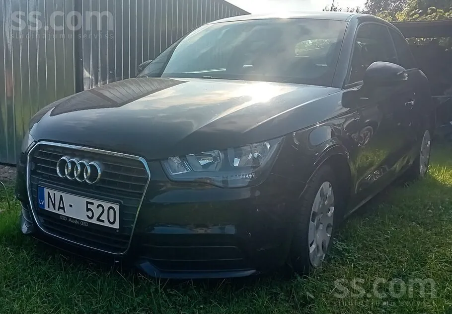 Audi A1 2011 photo 2