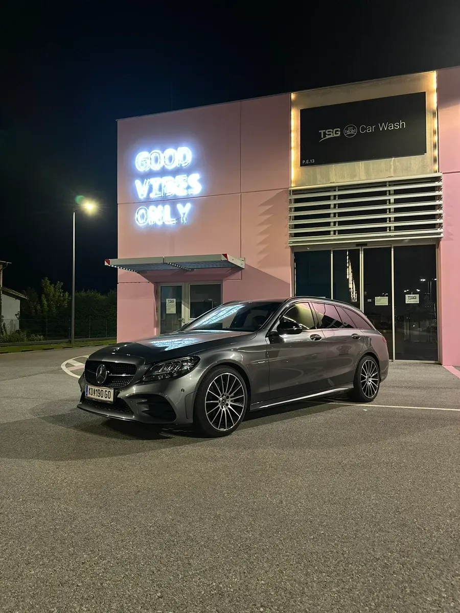 Mercedes-Benz C-Class 2021 photo 2