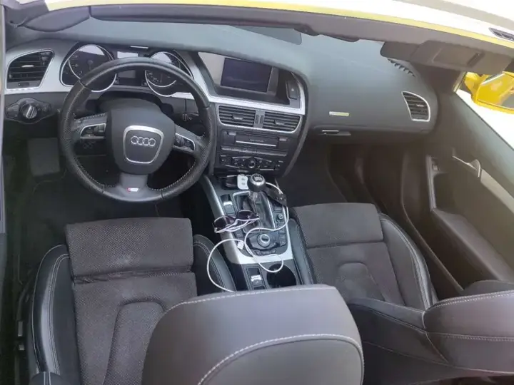 Audi A5 2010 photo 2