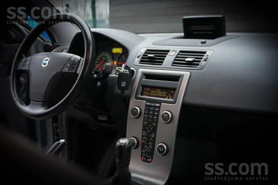 Volvo S40 2009 photo 5