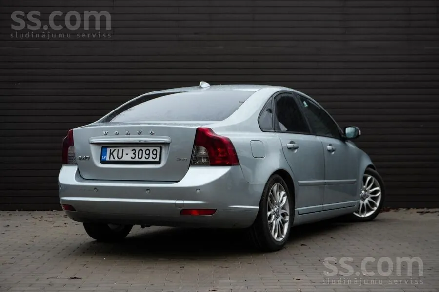 Volvo S40 2009 photo 3