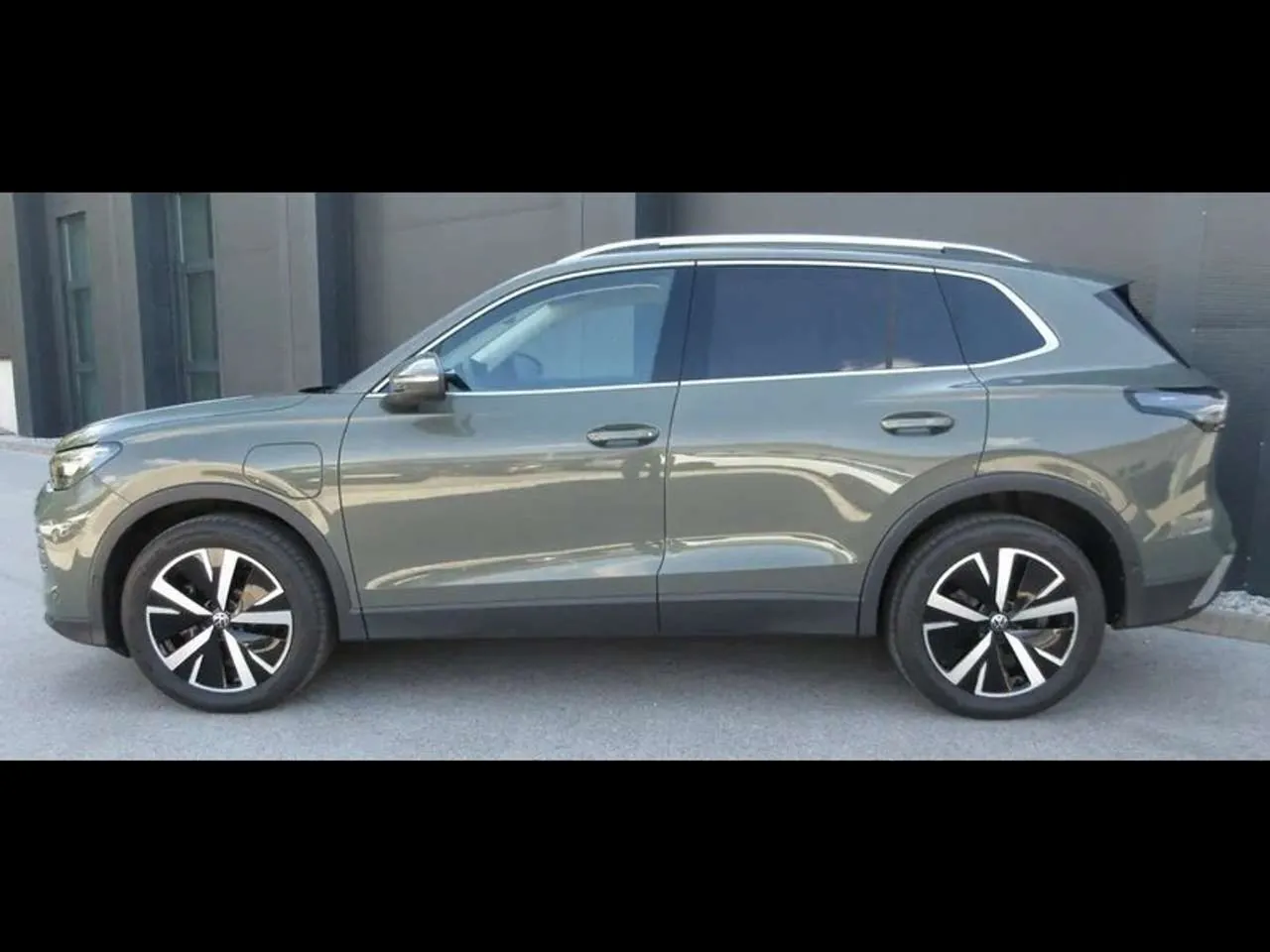 Volkswagen Tiguan 2025 photo 4