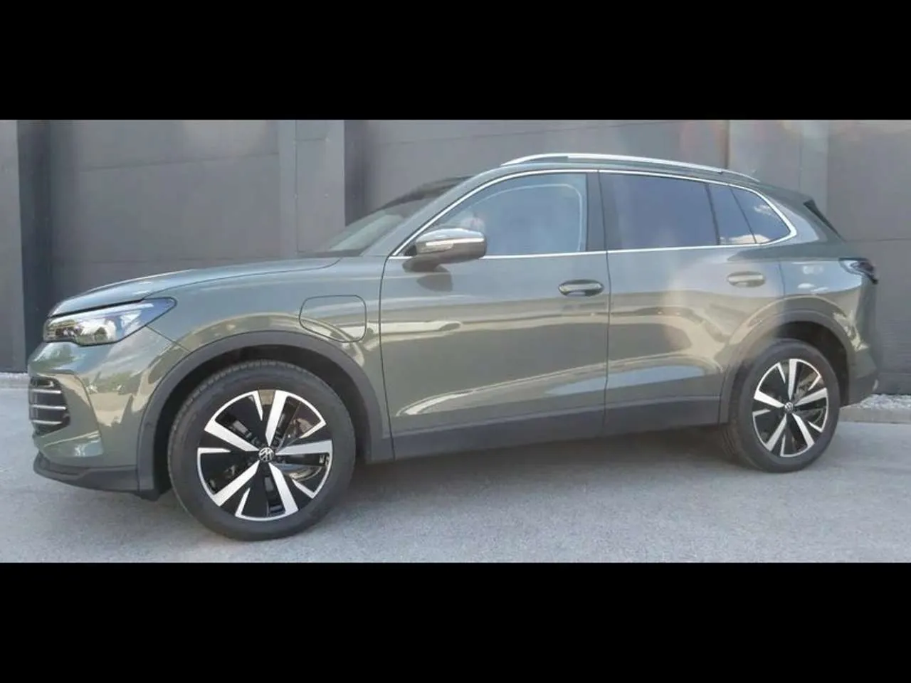 Volkswagen Tiguan 2025 photo 3
