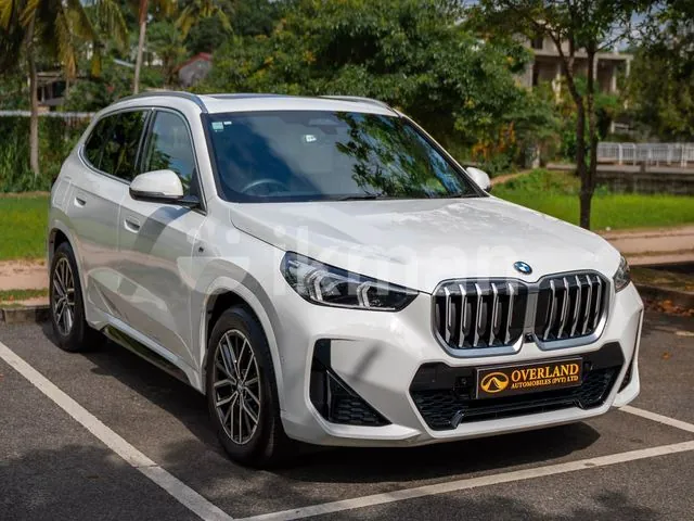 BMW X1 photo 3