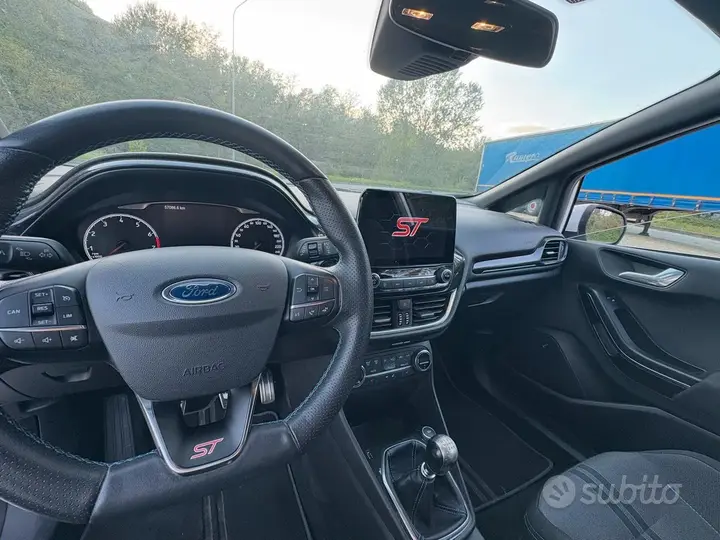 Ford Fiesta 2018 photo 5