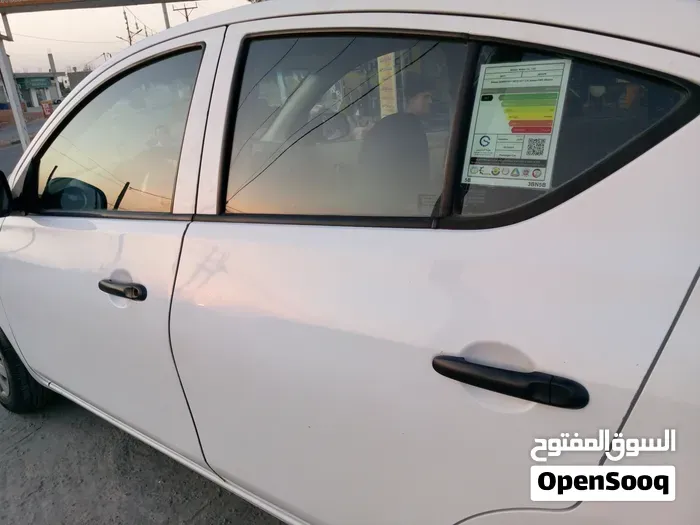Nissan Sunny 2017 photo 2