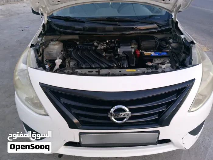 Nissan Sunny 2017 photo 4