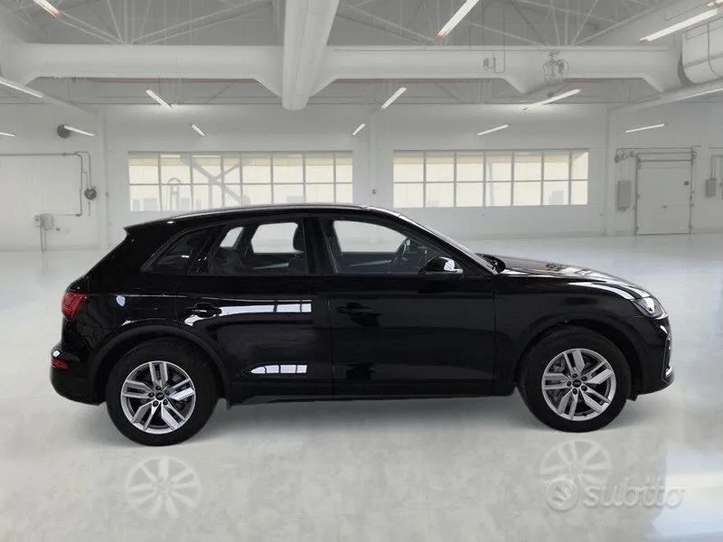 Audi Q5 2024 photo 3