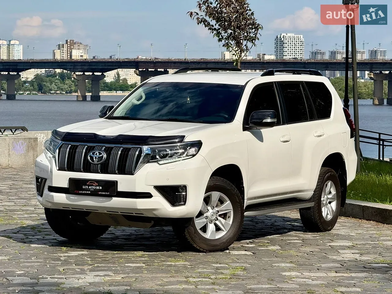 Toyota Land Cruiser Prado 2020 photo 4
