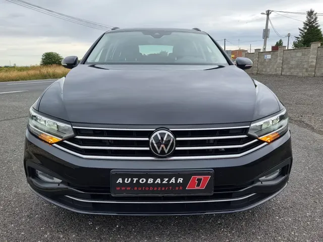 Volkswagen Passat Variant 2023 photo 4