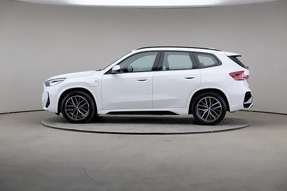 BMW X1 2025 photo 4