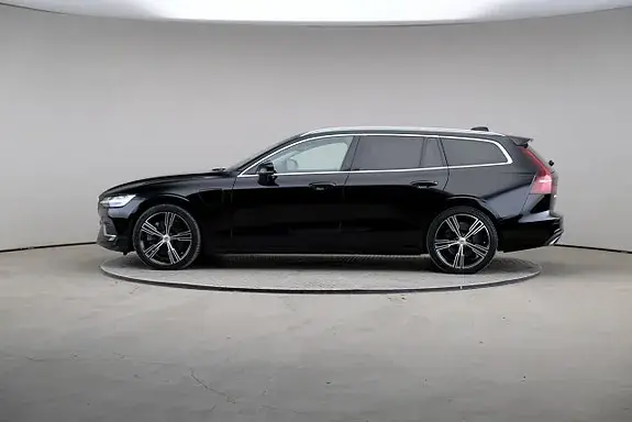 Volvo V60 2022 photo 4