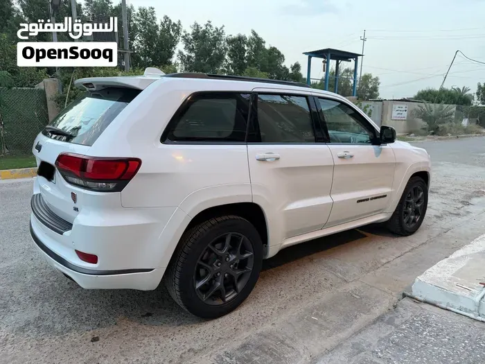 Jeep Grand Cherokee 2019 photo 2