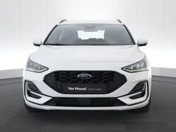 Ford Focus 2024 photo 3