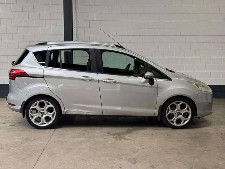 Ford B-Max 2013 photo 4