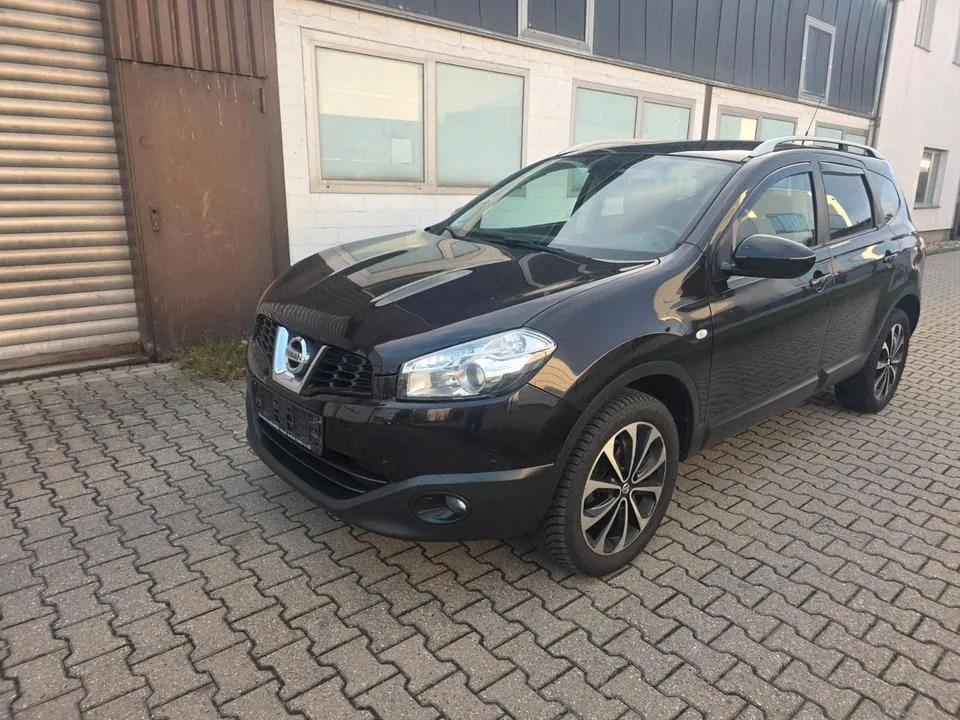Nissan Qashqai+2