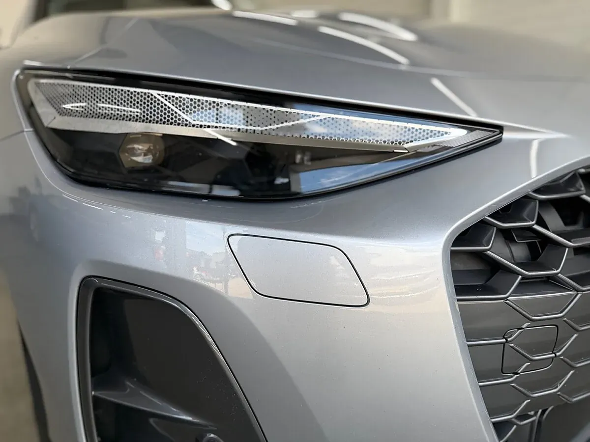 Audi A6 Avant 2025 photo 3