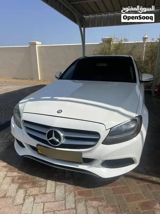 Mercedes-Benz C300 2017 photo 2
