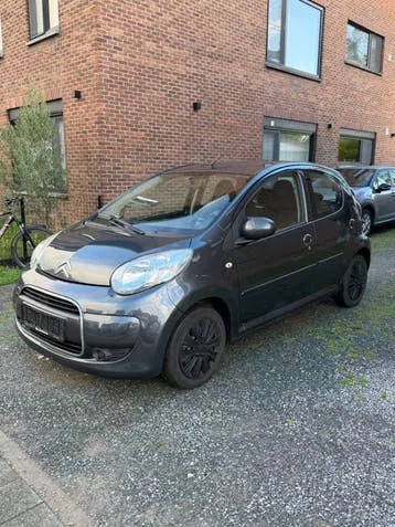 Citroen C1 2011 photo 3