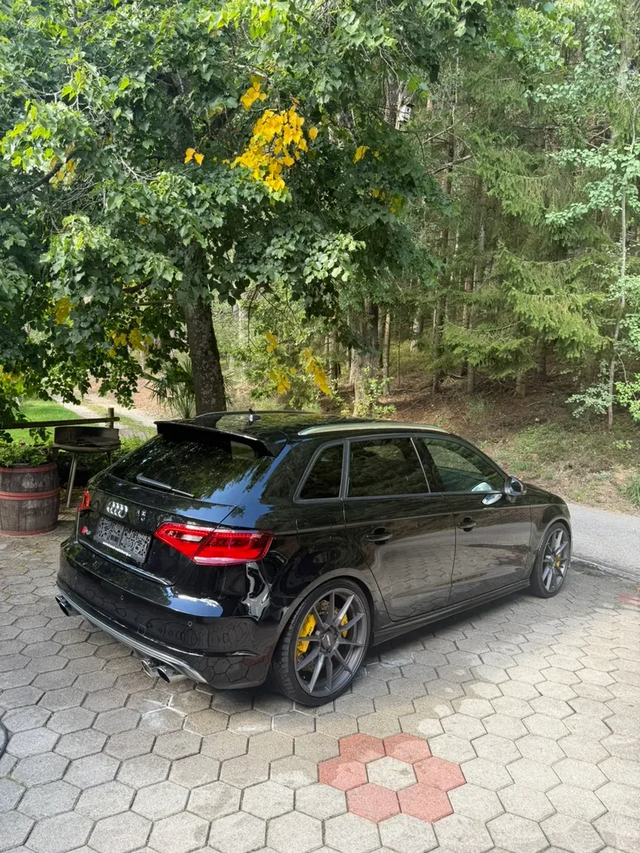 Audi A3 2015 photo 3