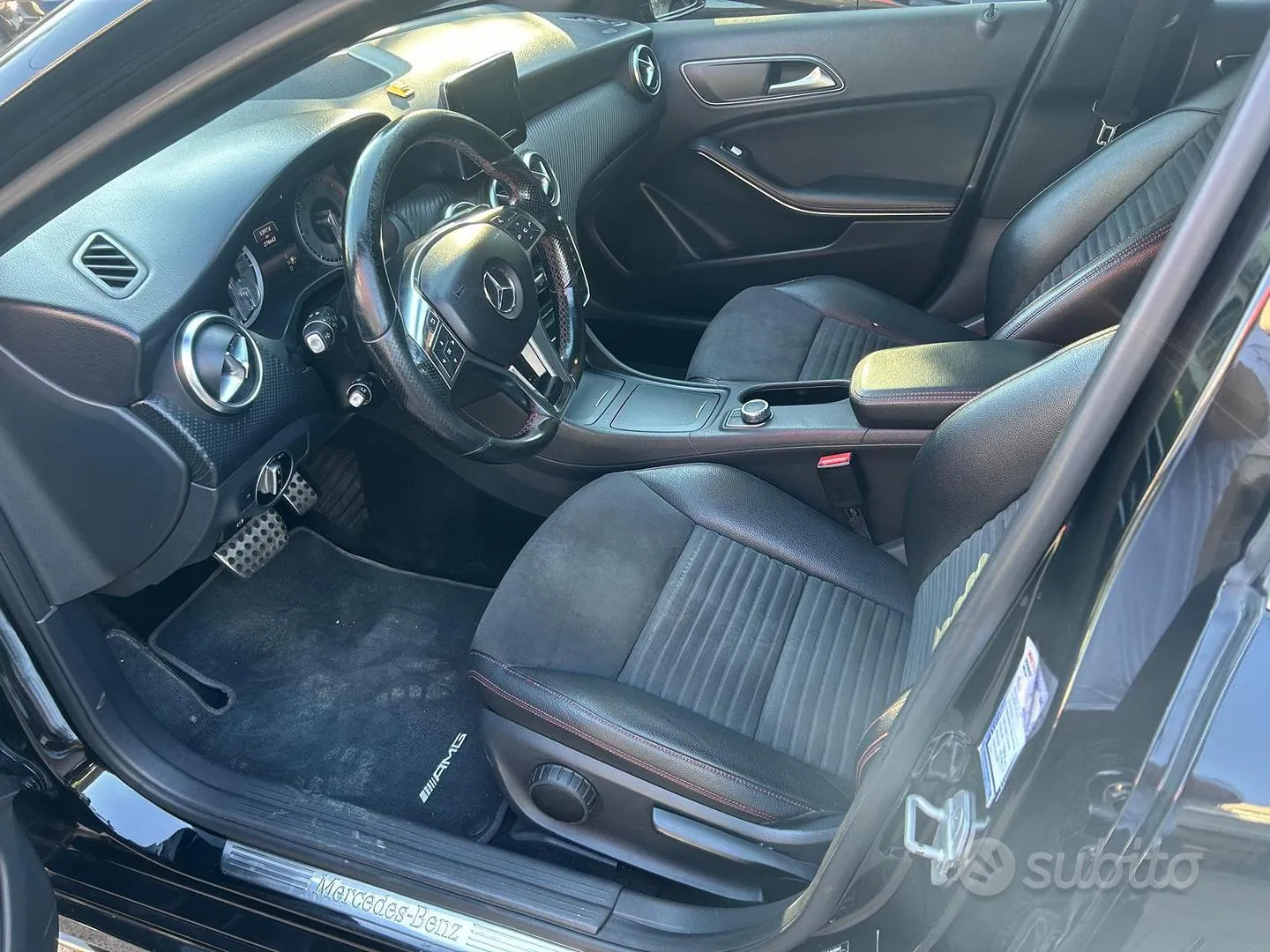 Mercedes-Benz A 2015 photo 5