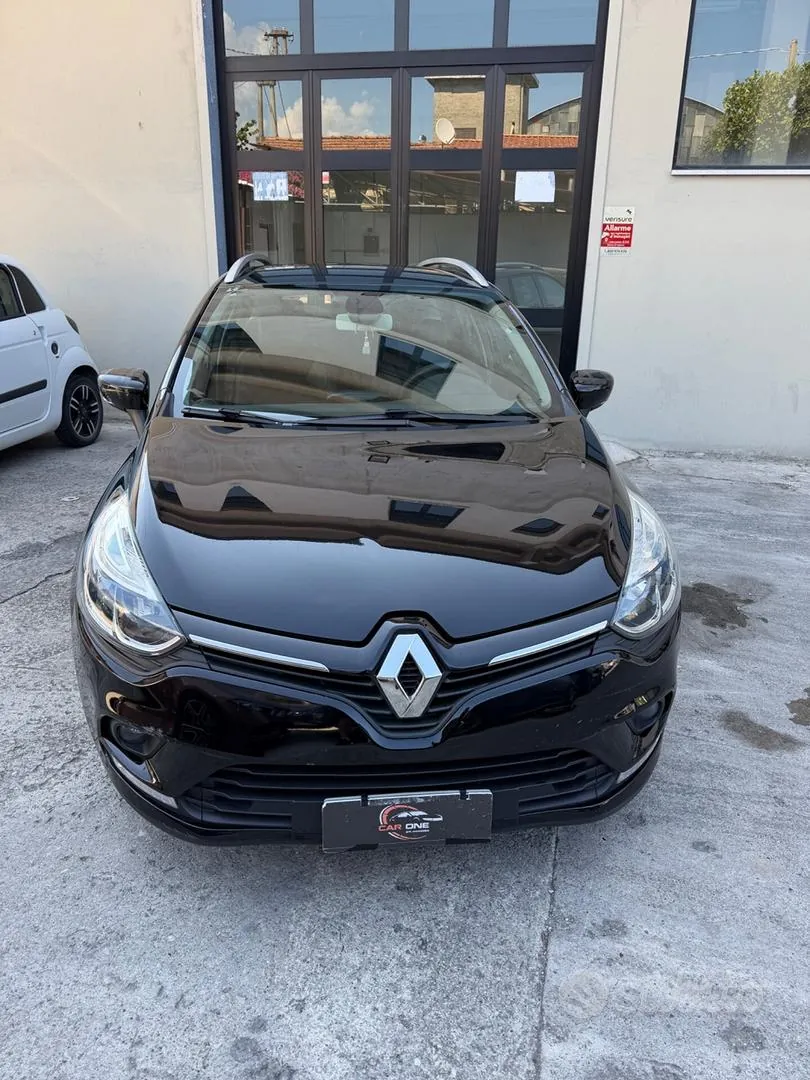 Renault Clio 2018 photo 2
