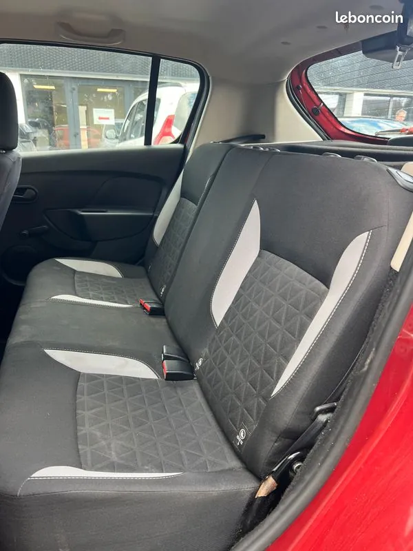 Dacia Sandero 2016 photo 4