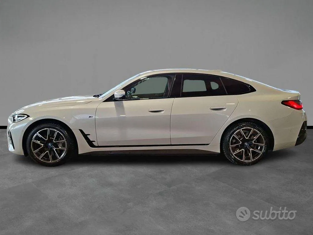BMW I4 2023 photo 3
