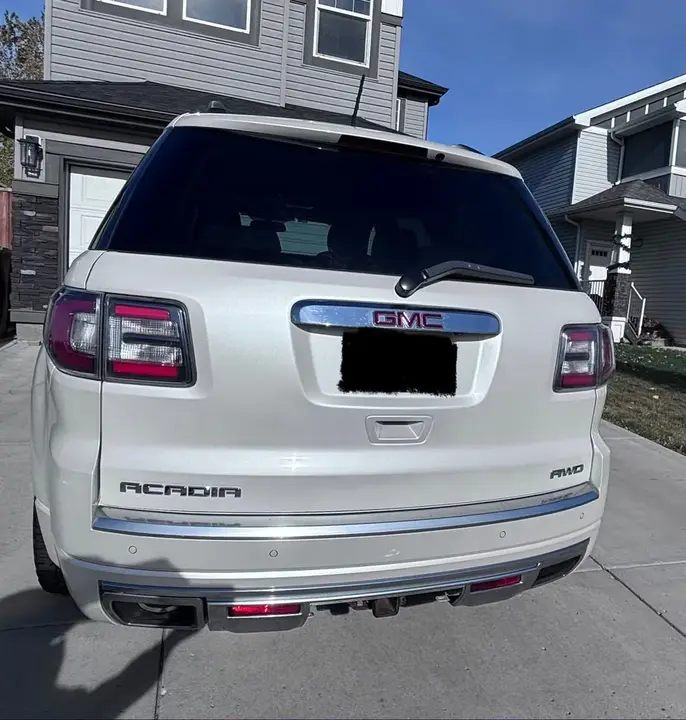 GMC Acadia 2013 photo 4