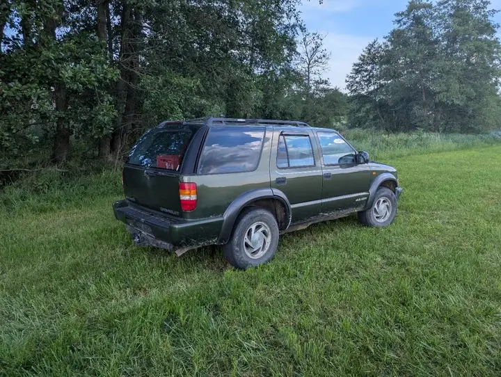 Chevrolet Blazer 2001 photo 2