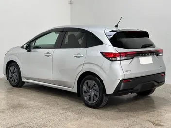 Nissan Note 2021 photo 3