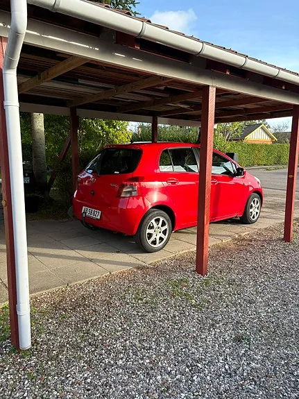 Toyota Yaris 2008 photo 2